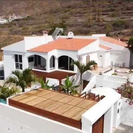 Gezellige Villa Met Prachtig Zicht En Zwembad Arona  Luaran gambar