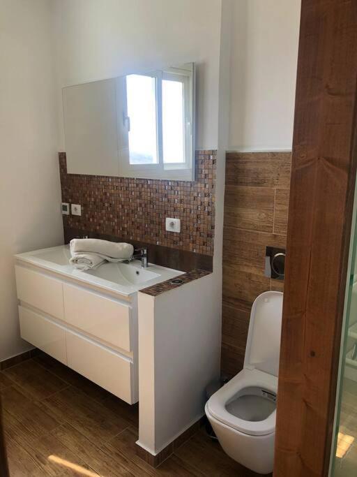 Gezellige Villa Met Prachtig Zicht En Zwembad Arona  Luaran gambar